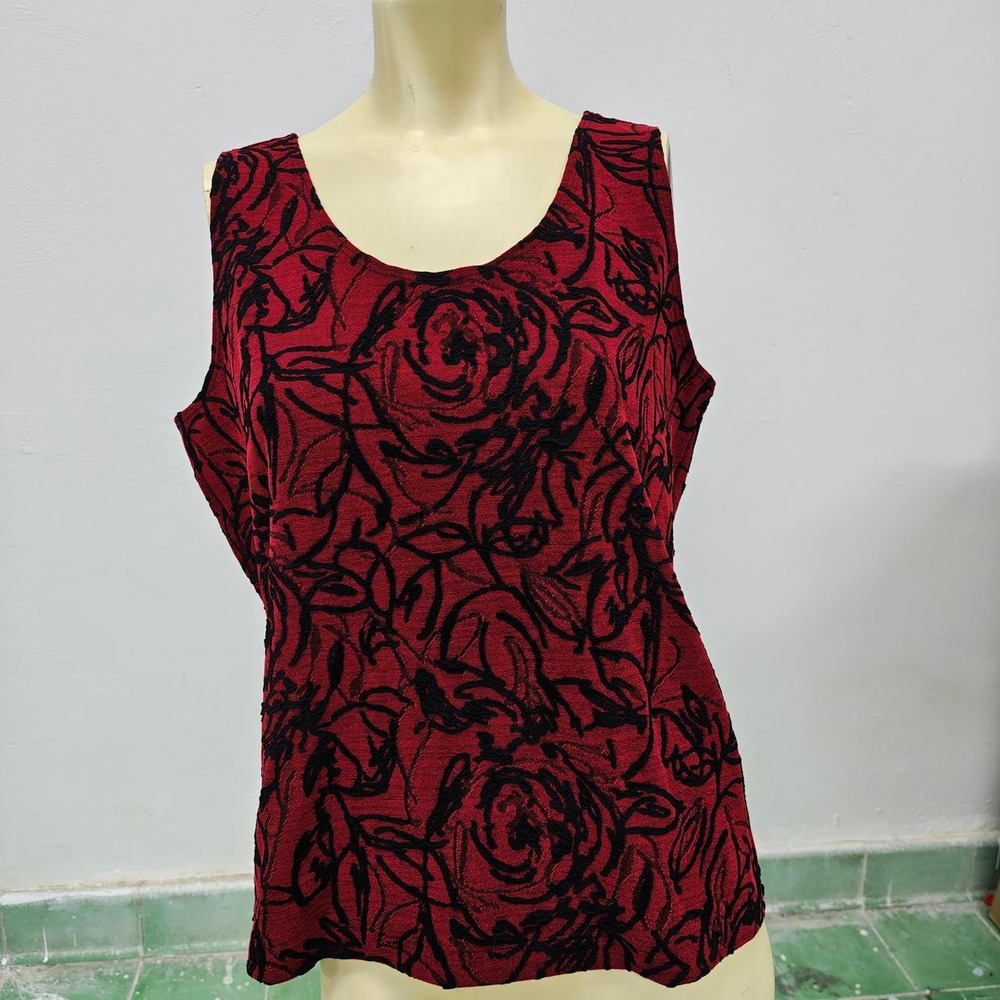 Chicos Travelers Red Black Floral Tank Top Scoop Neck Elastic Waist Size 2